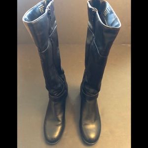 Black block heel long boots